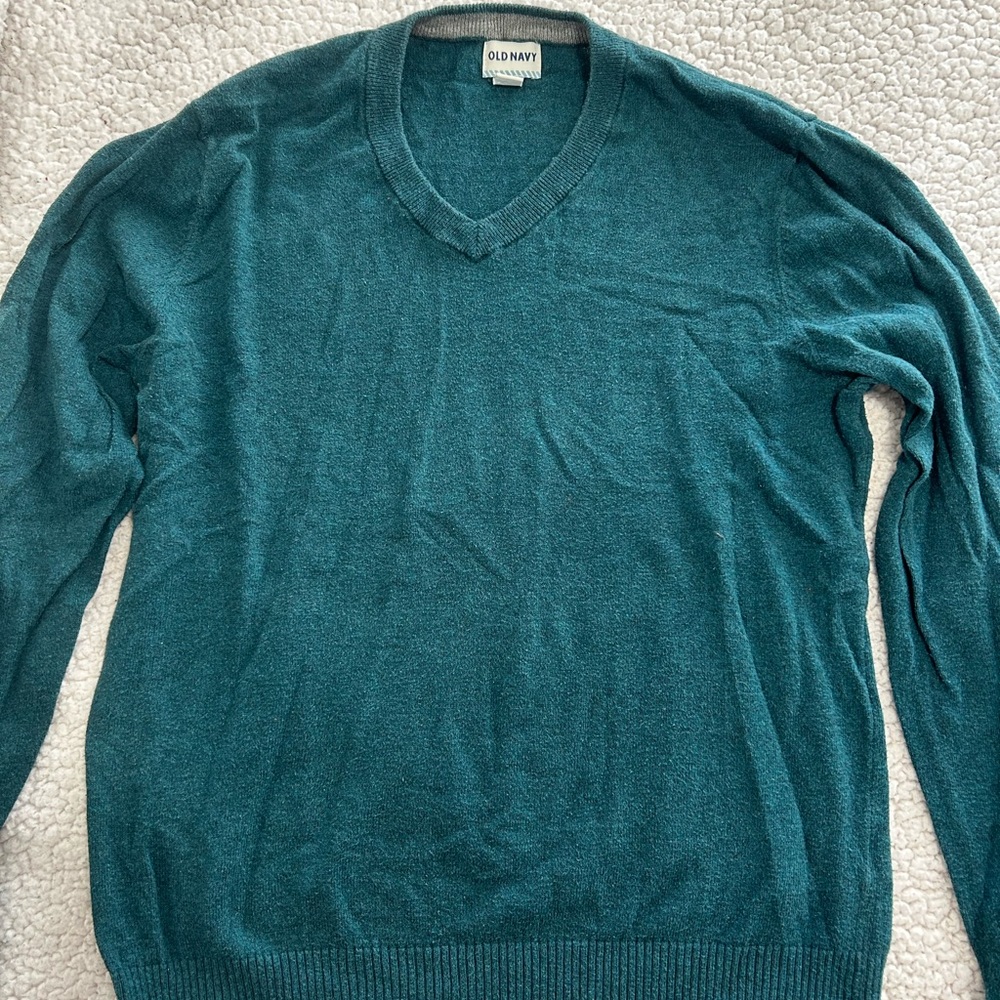 Green mens size small sweater